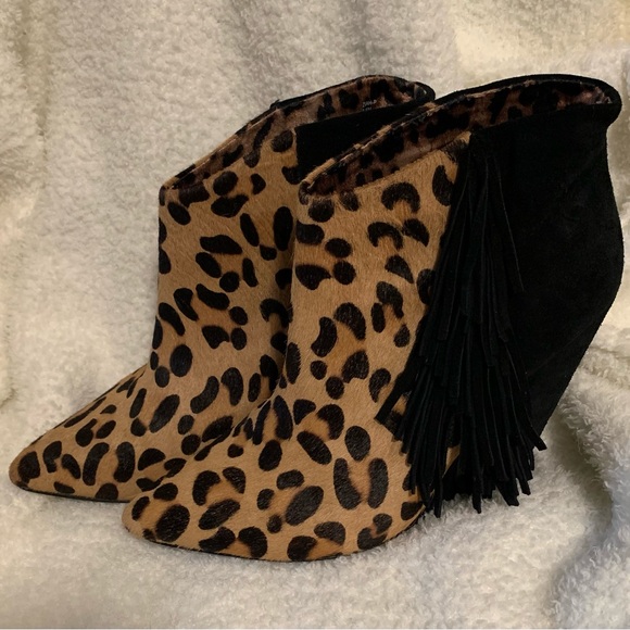 Betsey Johnson Shoes - Betsey Johnson Wedge Heel Booties Leopard Print and Black Calf Hair Size 7.5